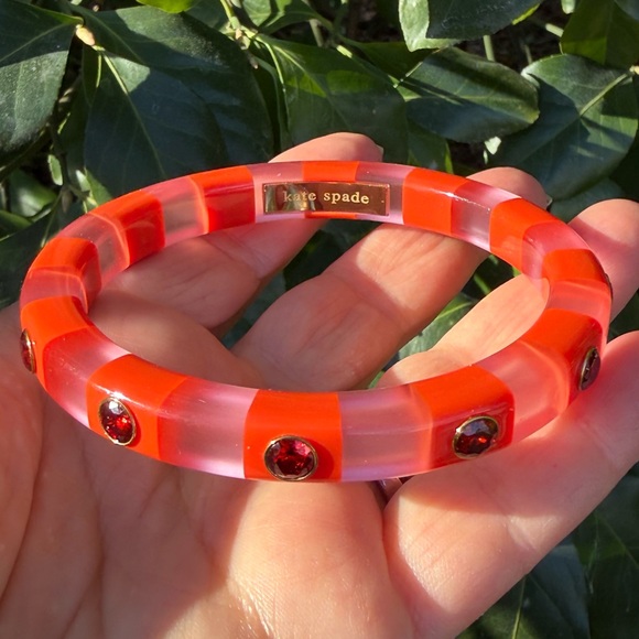 KATE SPADE NEW YORK CANDY STRIPE LUCITE BANGLE BRACELET VIVID RED RHINESTONES - Picture 2 of 16